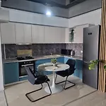 Apartament De Lux 2 Camere Cu Vedere Lacul Morii