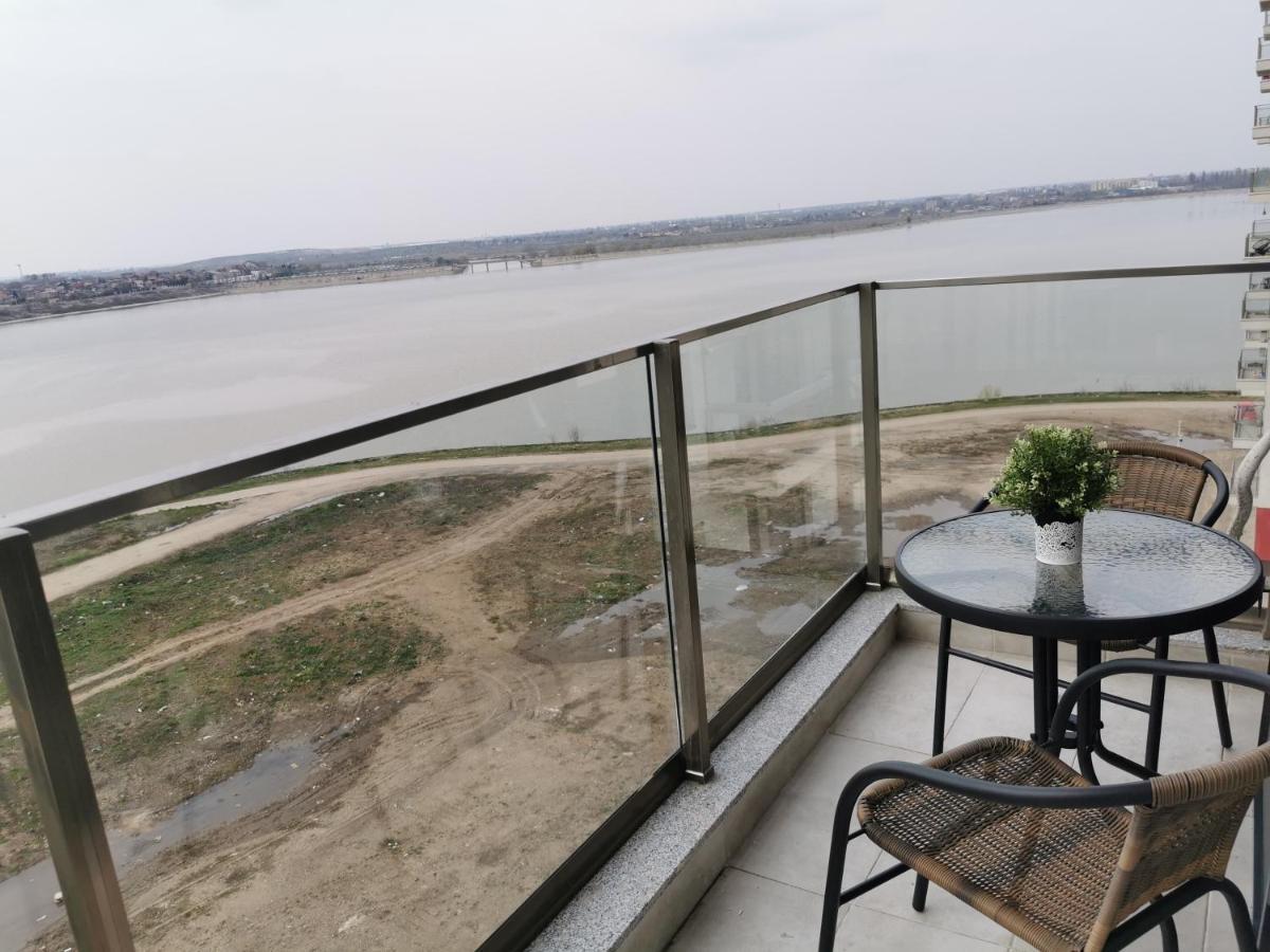 De Lux 2 Cu Lacul Morii Appartamento *