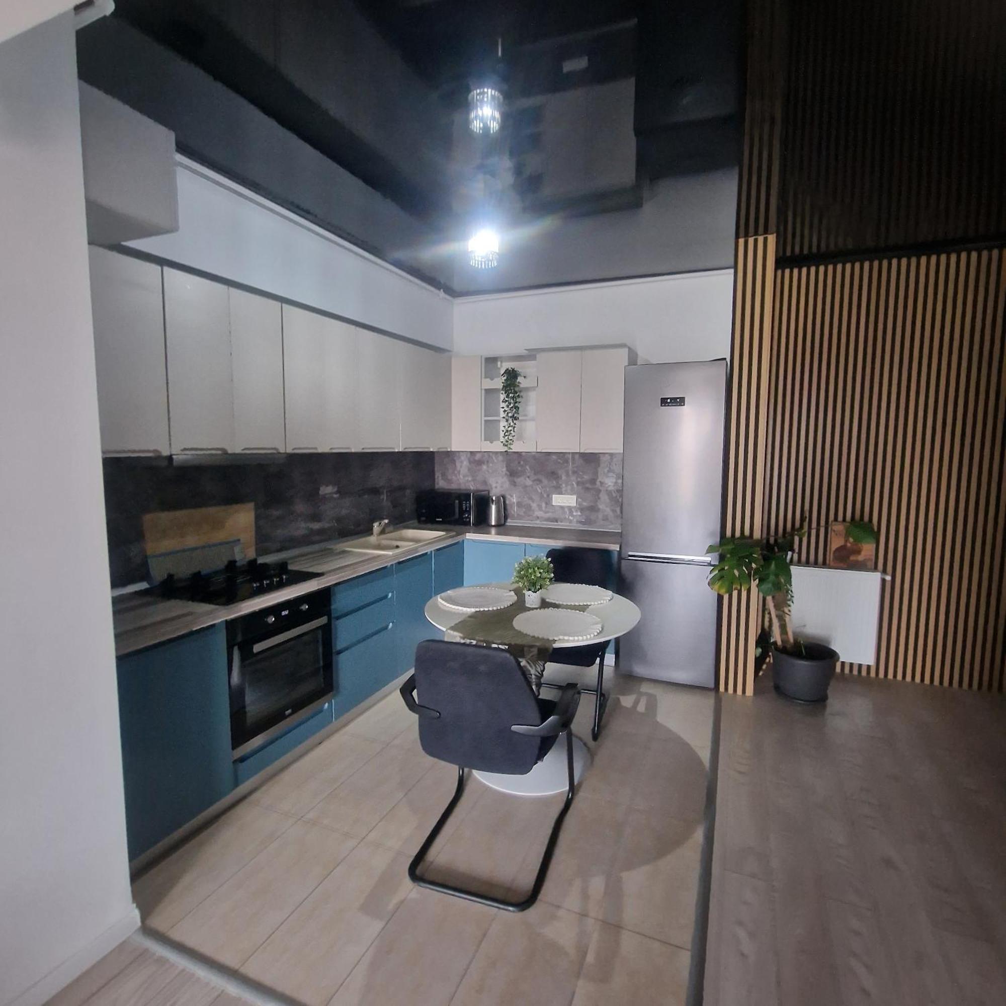 De Lux 2 Cu Lacul Morii Appartamento